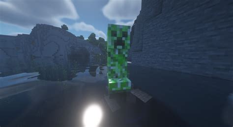 Minecraft player discovers creepers can now deal damage without exploding