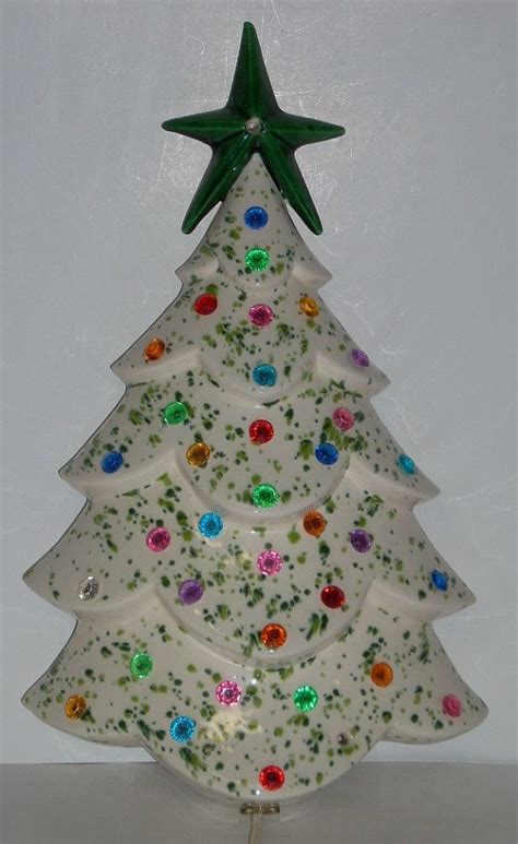 1000+ images about Ceramic Christmas Trees on Pinterest | Trees ...