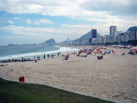 Leme Beach in Rio de Janeiro, Brazil | Sygic Travel