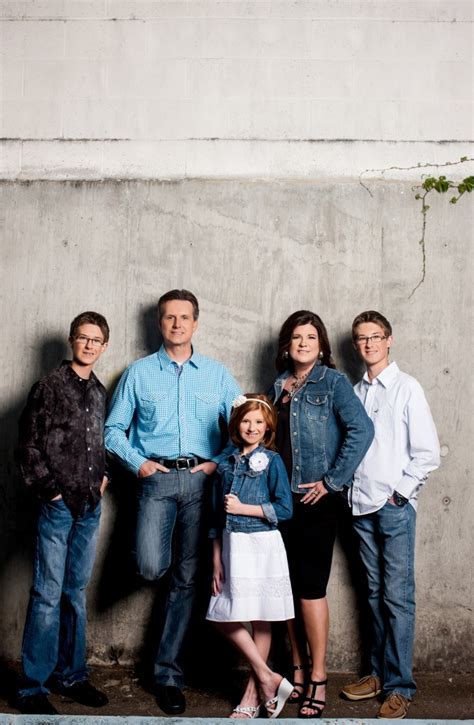 A Goodly Heritage: The Mylon Hayes Family - Southern Gospel Music Radio