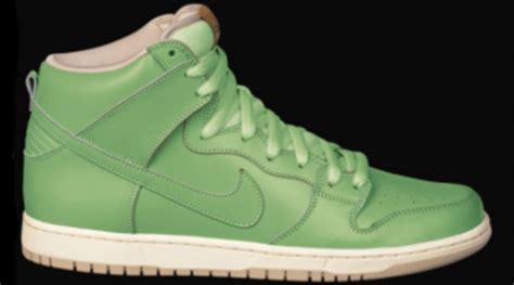 Nike SB Dunk High - Two Colorways - February 2011 | Sole Collector