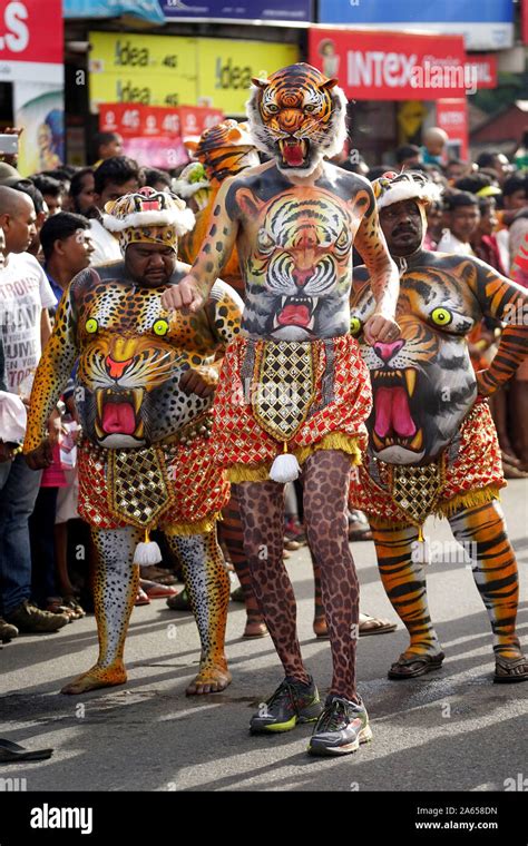 Pulikali Tiger Dance procession, Onam festival, Thrissur, Kerala, India ...