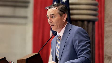 Tennessee House speaker to resign amid text message scandal