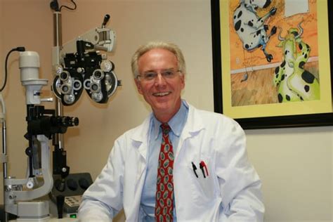 WALLINGFORD EYE CARE CENTER - Updated January 2025 - 10 Photos & 35 Reviews - 821 N Main Street ...