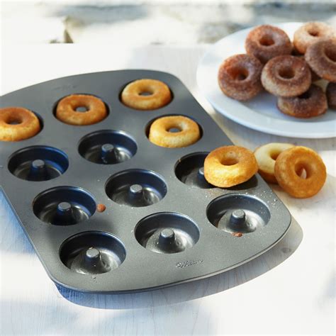 Wilton 12-Cavity Mini-Doughnut Pan | Easter cookie recipes, Tray bakes ...