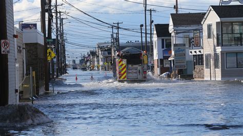 Hampton Beach flooding: What it looked like