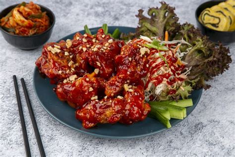 Top 2 Irresistible Korean Fried Chicken in Abu Dhabi