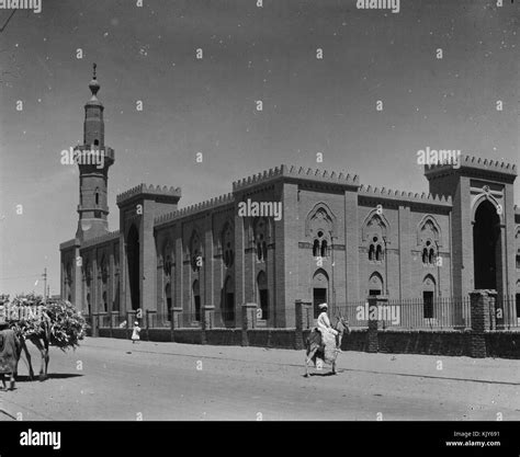 Sudan Omdurman Main Mosque 1936 Stock Photo - Alamy