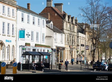 WITNEY, OXFORDSHIRE, UK. A view along Witney High Street. 2013 Stock ...