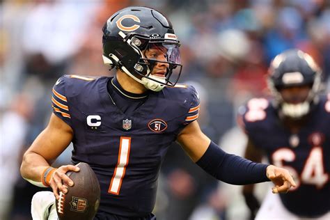 Chicago Bears Position Review 2023: A big decision looms at quarterback ...