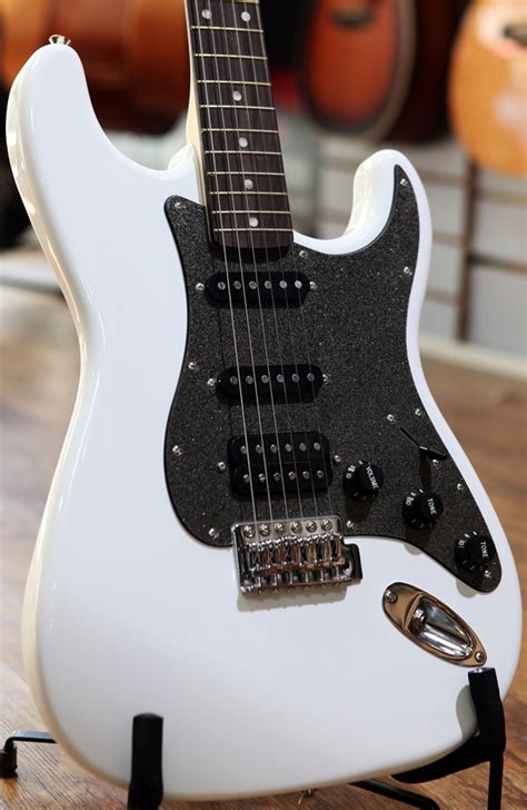 Fender Squier Affinity Series Stratocaster HSS, Olympic White, Laurel | eBay