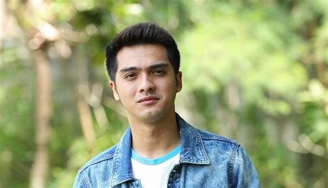 Pengalaman Ricky Harun Jadi Tour Guide - Bisniswisata