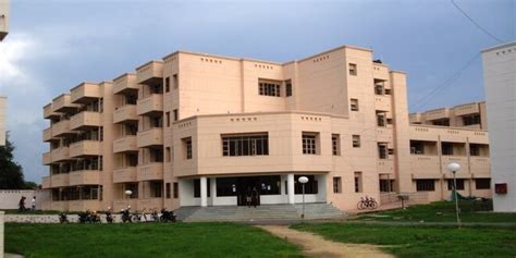 IIIT Allahabad - Info, Ranking, Cutoff & Placements 2014 | College Pravesh