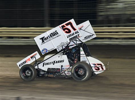 Kyle Larson ran his sprint car win streak to five in a row Saturday by ...