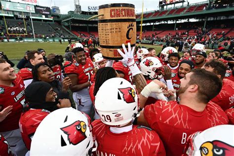 Louisville wins Fenway Bowl and Keg of Nails, 24-7 - Card Chronicle