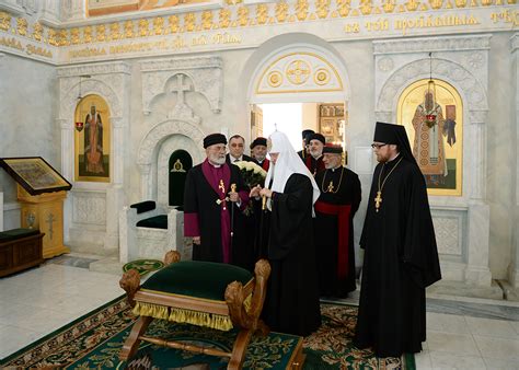 Patriarch Kirill of Moscow and All Russia receives Catholicos-Patriarch ...