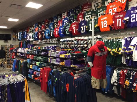 Mall Of America Store Moves And Improves | Pro Image Sports Franchise Opportunity