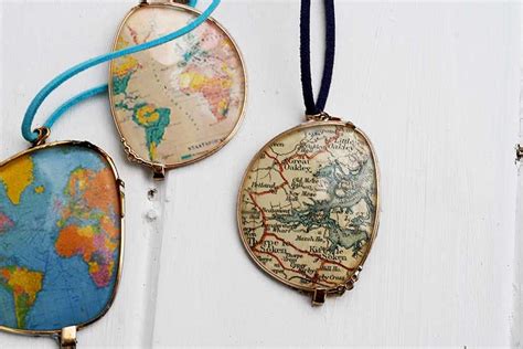 How To Make A World Map Necklace From Eyeglasses - Pillar Box Blue