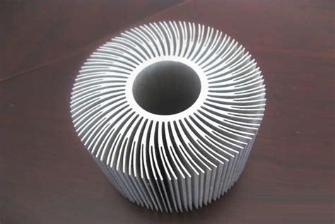 Silver Anodized Aluminum Extrusions Shapes Use For Alumiunm Heat Sink