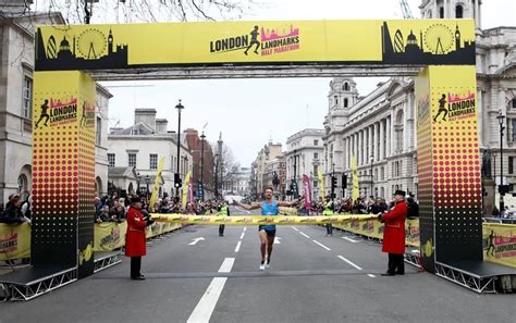 London Landmarks Half Marathon 2022, online, 3 April 2022