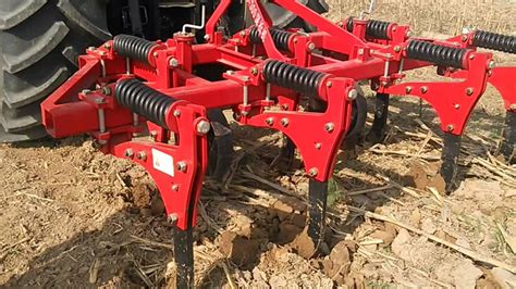 1S300 Chisel plow/Subsoiler 7 Tines - YouTube