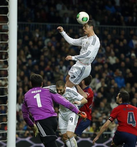 Look At How High Ronaldo Can Jump | Balls.ie