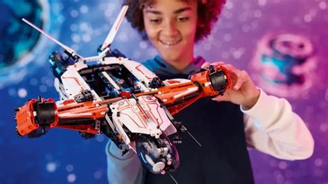 LEGO Technic Space sets hark back to a long-dormant sub-theme