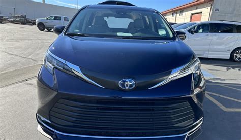 2022 Toyota Sienna Hybrid XLE | Freedom Motors Full Cut Power Rear Entry Wheelchair Van ...