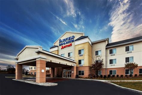 FAIRFIELD INN & SUITES TOLEDO NORTH $84 ($̶1̶0̶5̶) - Updated 2019 ...