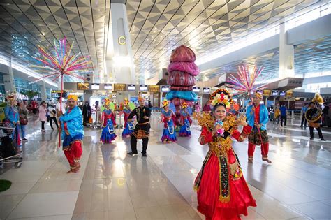 PT Angkasa Pura II Kembangkan Bandara Soekarno-Hatta Jadi Destinasi Wisata dan Seni Budaya di ...