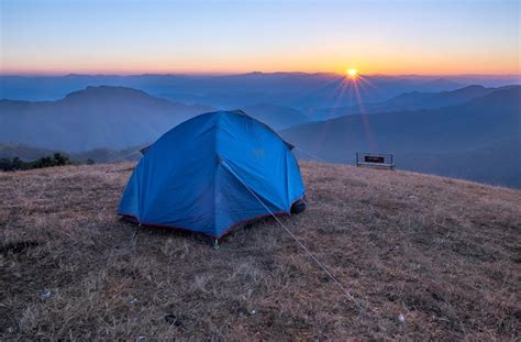 Pitch A Tent At 10 Of The Most Beautiful Free Camping Spots In Queensland | Urban List Gold Coast