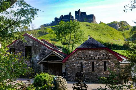 Carreg Cennen Castle | Explore South Wales