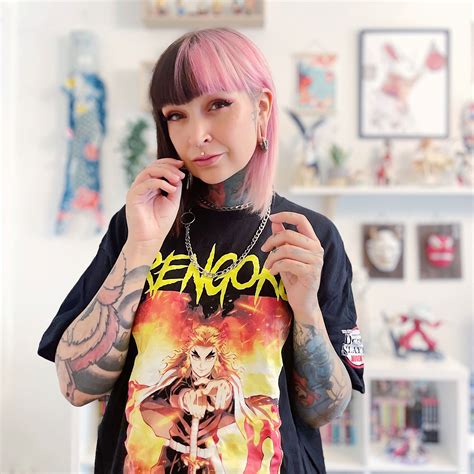 Demon Slayer - Rengoku T-Shirt black | Elbenwald