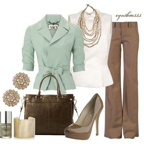 Business Attire Women | iFashionDesigner.org | Classic work outfits, Work outfit, Business ...