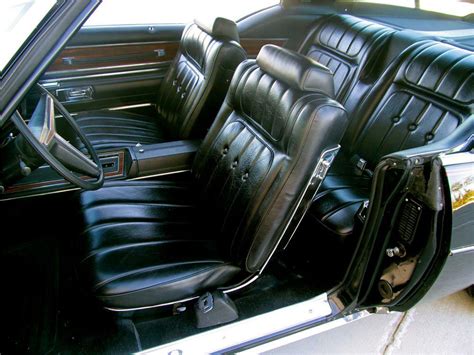 1973 BUICK RIVIERA - Interior - 181382