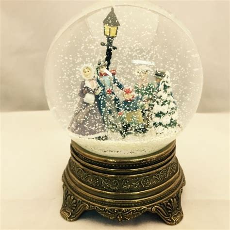 snow globes - Google Search | Christmas snow globes, Snow globes ...