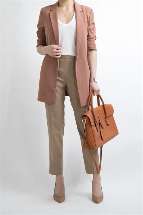 1 MONTH of Work Outfit Ideas for Women who work in an office