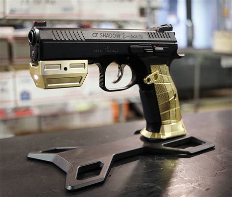 LOK GRIPS LAUNCHES THE NEW BRASS LOK LIGHT - ATTACKCOPTER