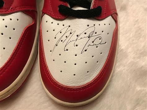 Michael Jordan Rookie Signed 1985 Air Jordan 1 Chicago PE | Nice Kicks