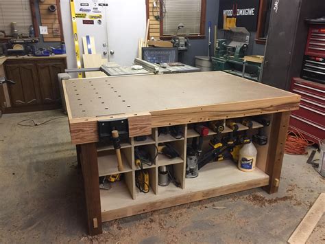 My new outfeed/assembly table : r/woodworking