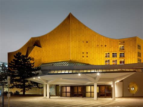 hans scharoun philharmonie - Google Search Hans Scharoun, Brutalist Architecture, Architecture ...