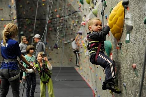 Beginning climbers learn, veterans have outlet at Lakewood rec center ...