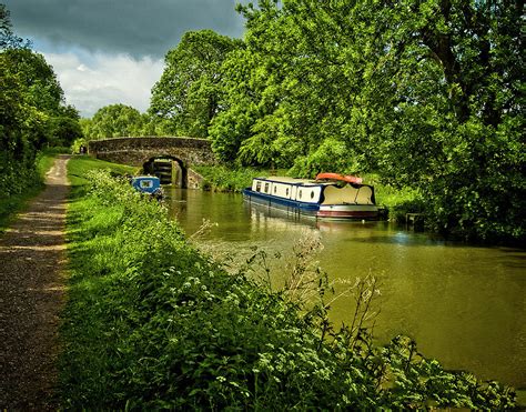 The Kennet and Avon Canal Photograph by Richard Smith - Fine Art America