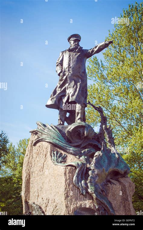 Bronze monument to Admiral Makarov on the Anchor square near the St ...