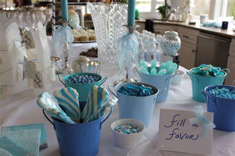 Throwing a Baby Shower for a Boy | Baby shower table decorations, Diy ...