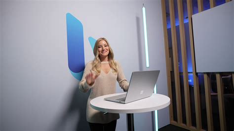 iJustine on Twitter: "Here's a demo of the new Bing AI search! I love ...