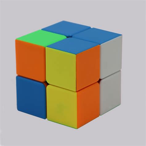 Rubik's Cube 2 x 2 - Albakio | Dream, Explore & Learn