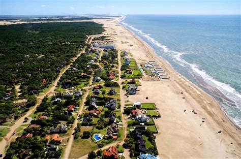 Pinamar, playas y movida veraniega - Buena Vibra