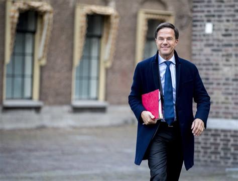 Dutch government coalition deal receives parliamentary backing – POLITICO