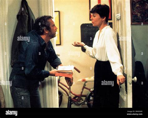 The Goodbye Girl 1977 Richard Dreyfuss High Resolution Stock Photography and Images - Alamy